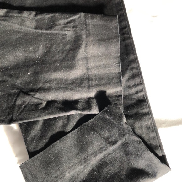 Women’s size 6P Talbots perfect crop black capris - Picture 2 of 11